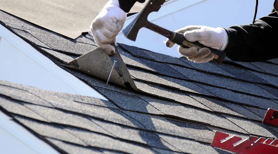 Professional New roof installation in Willits, CA